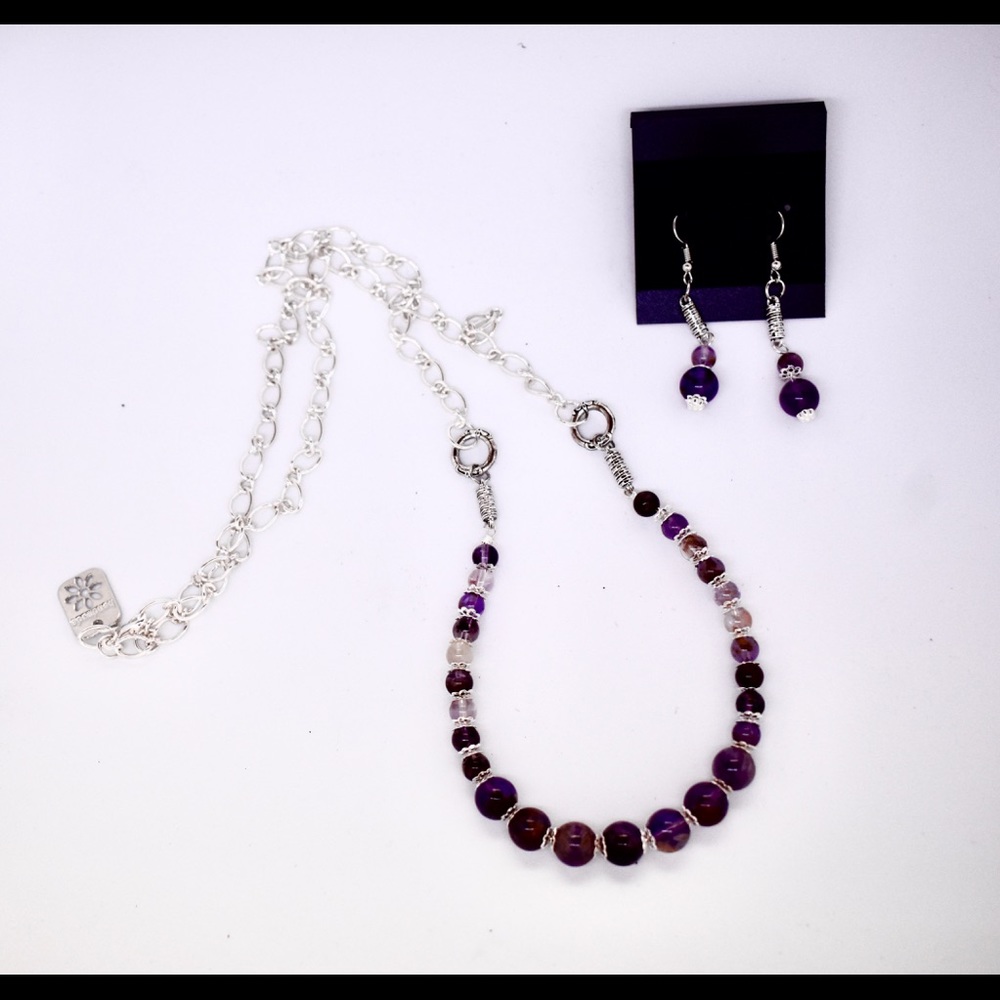 Gemstone Amethyst Lodolite necklace set.